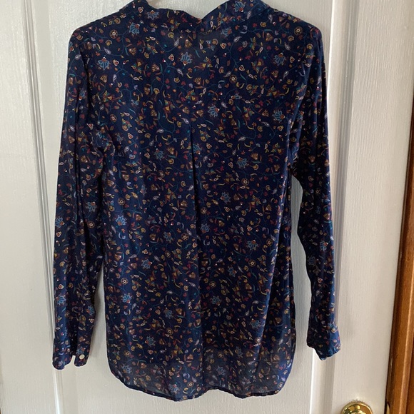 Old Navy long sleeved, button-down shirt, navy with floral print, medium, EUC - Picture 3 of 3